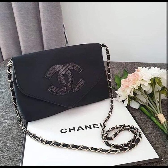 Tory Burch Handbags - Chanel promotional gift Nylon Bag